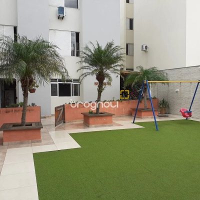 Apartamento com 74m², 3 quartos, 1 garagem, no bairro Capoeiras em Florianópolis