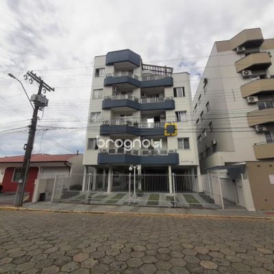 Apartamento com 50m², 2 quartos, no bairro Kobrasol em São José