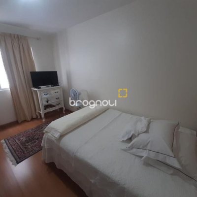 Apartamento com 50m², 2 quartos, no bairro Kobrasol em São José