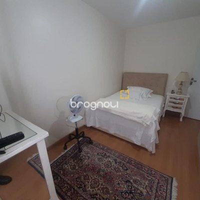Apartamento com 50m², 2 quartos, no bairro Kobrasol em São José