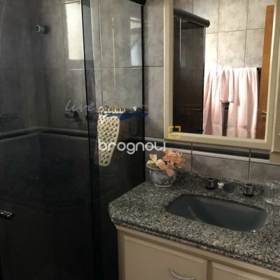 Casa com 481m², 5 quartos (sendo 5 suítes), 4 garagens, no bairro Jurerê Internacional em Florianópolis