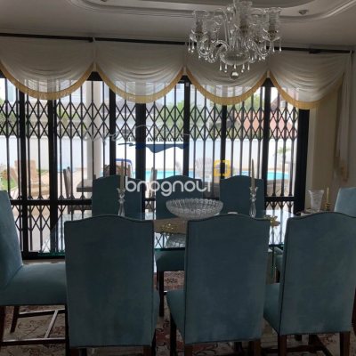 Casa com 481m², 5 quartos (sendo 5 suítes), 4 garagens, no bairro Jurerê Internacional em Florianópolis