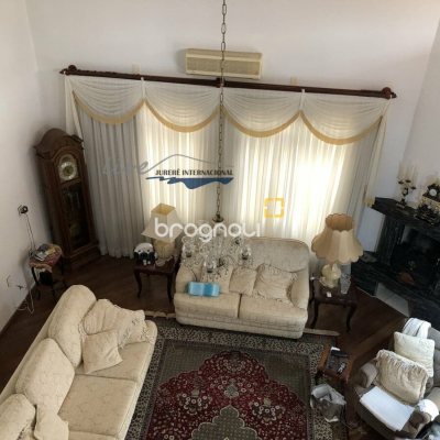 Casa com 481m², 5 quartos (sendo 5 suítes), 4 garagens, no bairro Jurerê Internacional em Florianópolis