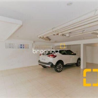 Casa com 450m², 5 quartos (sendo 4 suítes), 3 garagens, no bairro Jurerê Internacional em Florianópolis
