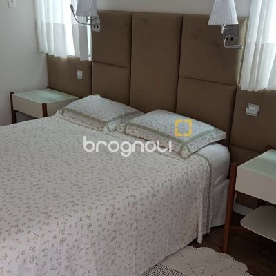 Casa com 380m², 5 quartos (sendo 4 suítes), 2 garagens, no bairro Jurerê Internacional em Florianópolis