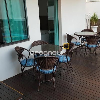 Casa com 380m², 5 quartos (sendo 4 suítes), 2 garagens, no bairro Jurerê Internacional em Florianópolis