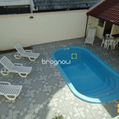 Casa com 580m², 7 quartos (sendo 3 suítes), 5 garagens, no bairro Jurerê Internacional em Florianópolis