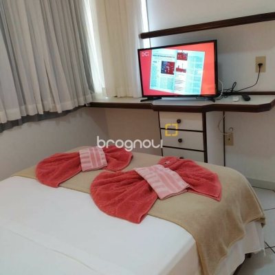 Casa com 580m², 7 quartos (sendo 3 suítes), 5 garagens, no bairro Jurerê Internacional em Florianópolis