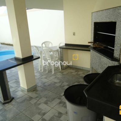 Casa com 580m², 7 quartos (sendo 3 suítes), 5 garagens, no bairro Jurerê Internacional em Florianópolis
