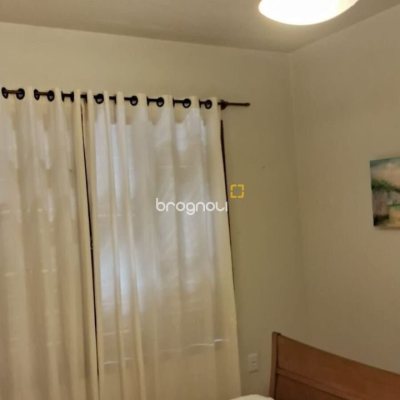 Casa com 316m², 5 quartos (sendo 2 suítes), 2 garagens, no bairro Jurerê Internacional em Florianópolis