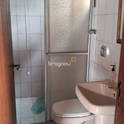 Casa com 316m², 5 quartos (sendo 2 suítes), 2 garagens, no bairro Jurerê Internacional em Florianópolis