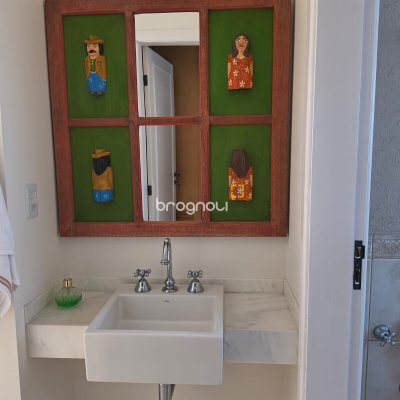 Casa com 246m², 4 quartos (sendo 3 suítes), 4 garagens, no bairro Jurerê Internacional em Florianópolis