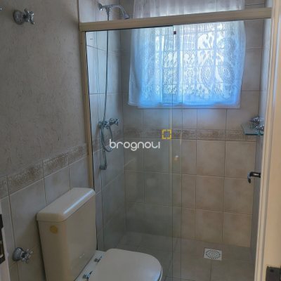 Casa com 246m², 4 quartos (sendo 3 suítes), 4 garagens, no bairro Jurerê Internacional em Florianópolis
