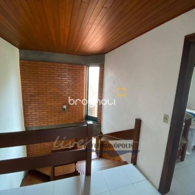 Casa com 200m², 3 quartos (sendo 1 suíte), 1 garagem, no bairro Jurerê Internacional em Florianópolis