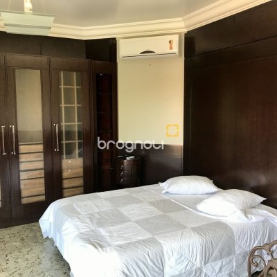 Casa com 800m², 9 quartos (sendo 8 suítes), 5 garagens, no bairro Jurerê Internacional em Florianópolis