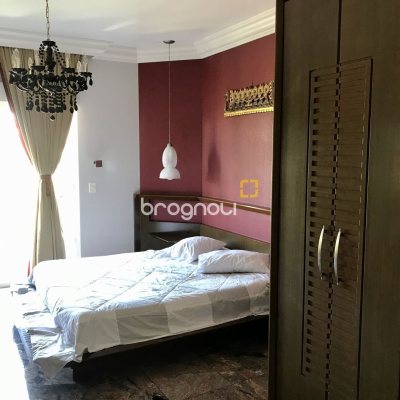 Casa com 800m², 9 quartos (sendo 8 suítes), 5 garagens, no bairro Jurerê Internacional em Florianópolis