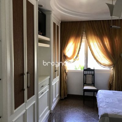 Casa com 800m², 9 quartos (sendo 8 suítes), 5 garagens, no bairro Jurerê Internacional em Florianópolis