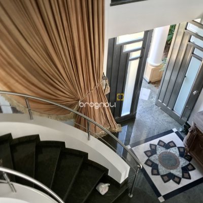 Casa com 800m², 9 quartos (sendo 8 suítes), 5 garagens, no bairro Jurerê Internacional em Florianópolis
