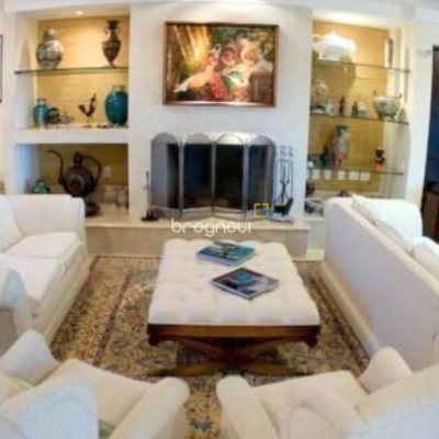 Casa com 520m², 5 quartos, 4 garagens, no bairro Jurerê em Florianópolis