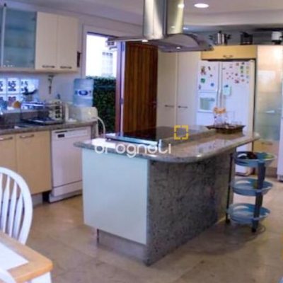 Casa com 520m², 5 quartos, 4 garagens, no bairro Jurerê em Florianópolis