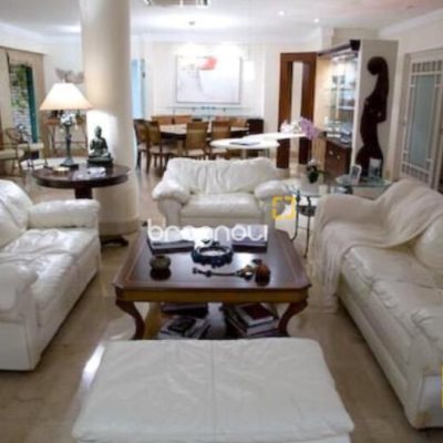 Casa com 520m², 5 quartos, 4 garagens, no bairro Jurerê em Florianópolis