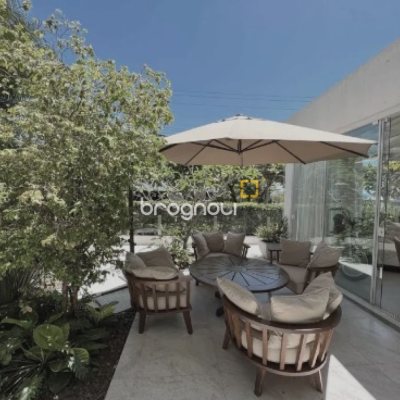 Casa com 450m², 4 quartos (sendo 4 suítes), 6 garagens, no bairro Jurerê Internacional em Florianópolis