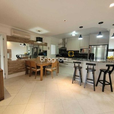 Apartamento com 124m², 3 quartos (sendo 3 suítes), 2 garagens, no bairro Jurerê Internacional em Florianópolis