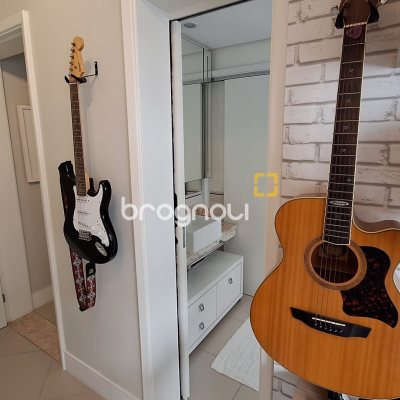 Apartamento com 176m², 4 quartos (sendo 4 suítes), 3 garagens, no bairro Jurerê Internacional em Florianópolis