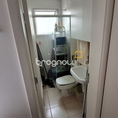 Apartamento com 176m², 4 quartos (sendo 4 suítes), 3 garagens, no bairro Jurerê Internacional em Florianópolis
