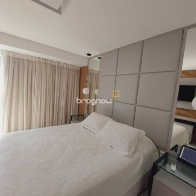 Apartamento com 125m², 3 quartos (sendo 2 suítes), 2 garagens, no bairro Jurerê Internacional em Florianópolis