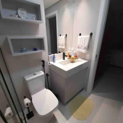 Apartamento com 125m², 3 quartos (sendo 2 suítes), 2 garagens, no bairro Jurerê Internacional em Florianópolis