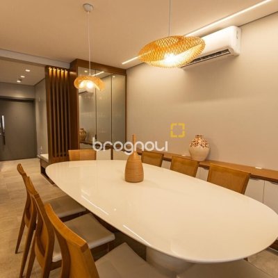 Apartamento com 128m², 3 quartos (sendo 3 suítes), 2 garagens, no bairro Cachoeira do Bom Jesus em Florianópolis