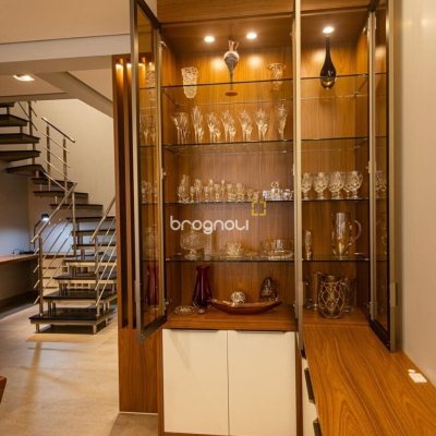 Apartamento com 128m², 3 quartos (sendo 3 suítes), 2 garagens, no bairro Cachoeira do Bom Jesus em Florianópolis