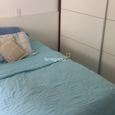 Apartamento com 105m², 3 quartos (sendo 1 suíte), 2 garagens, no bairro Canajurê em Florianópolis