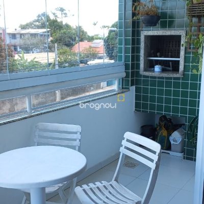 Apartamento com 105m², 3 quartos (sendo 1 suíte), 2 garagens, no bairro Canajurê em Florianópolis