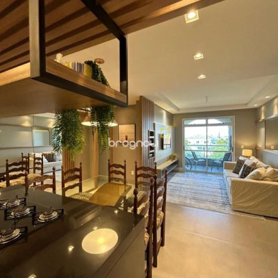 Apartamento com 115m², 3 quartos (sendo 2 suítes), 2 garagens, no bairro Jurerê Internacional em Florianópolis