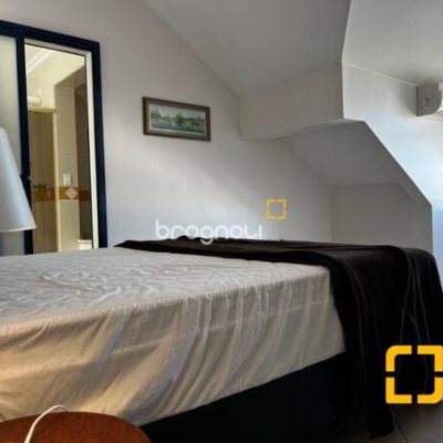 Cobertura com 330m², 3 quartos (sendo 3 suítes), 2 garagens, no bairro Jurerê Internacional em Florianópolis