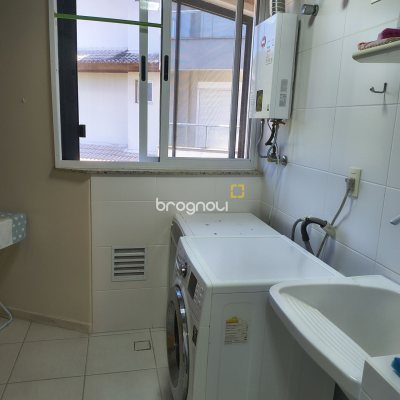 Apartamento com 139m², 3 quartos (sendo 2 suítes), 4 garagens, no bairro Jurerê Internacional em Florianópolis