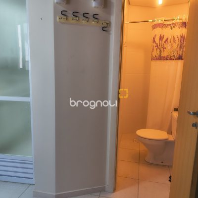 Apartamento com 139m², 3 quartos (sendo 2 suítes), 4 garagens, no bairro Jurerê Internacional em Florianópolis