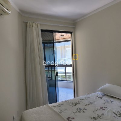 Apartamento com 139m², 3 quartos (sendo 2 suítes), 4 garagens, no bairro Jurerê Internacional em Florianópolis