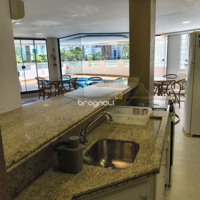 Apartamento com 139m², 3 quartos (sendo 2 suítes), 4 garagens, no bairro Jurerê Internacional em Florianópolis