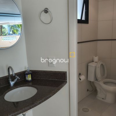 Apartamento com 139m², 3 quartos (sendo 2 suítes), 4 garagens, no bairro Jurerê Internacional em Florianópolis