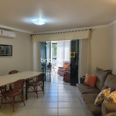 Apartamento com 139m², 3 quartos (sendo 2 suítes), 4 garagens, no bairro Jurerê Internacional em Florianópolis