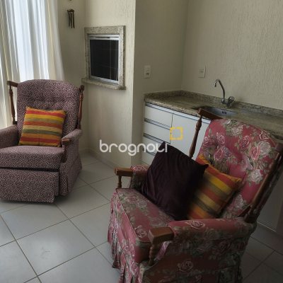 Apartamento com 139m², 3 quartos (sendo 2 suítes), 4 garagens, no bairro Jurerê Internacional em Florianópolis
