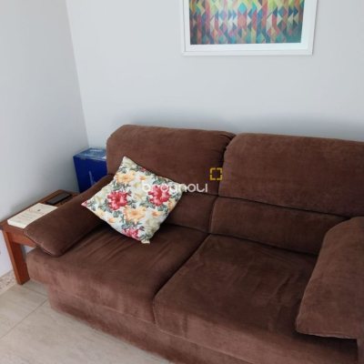 Casa com 173m², 4 quartos (sendo 3 suítes), 2 garagens, no bairro Cachoeira do Bom Jesus em Florianópolis