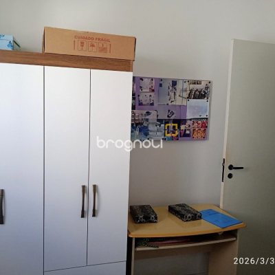 Apartamento com 55m², 2 quartos, 1 garagem, no bairro Campinas em São José