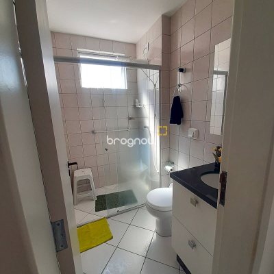 Apartamento com 55m², 2 quartos, 1 garagem, no bairro Campinas em São José