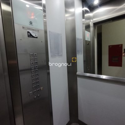 Apartamento com 55m², 2 quartos, 1 garagem, no bairro Campinas em São José