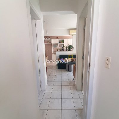 Apartamento com 55m², 2 quartos, 1 garagem, no bairro Campinas em São José