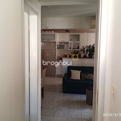 Apartamento com 55m², 2 quartos, 1 garagem, no bairro Campinas em São José